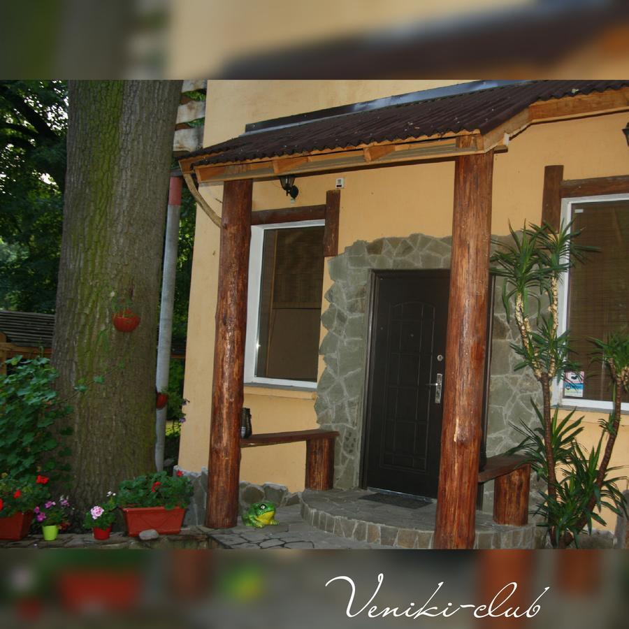 Veniki-Club Ξενοδοχείο Vorzelʼ Εξωτερικό φωτογραφία